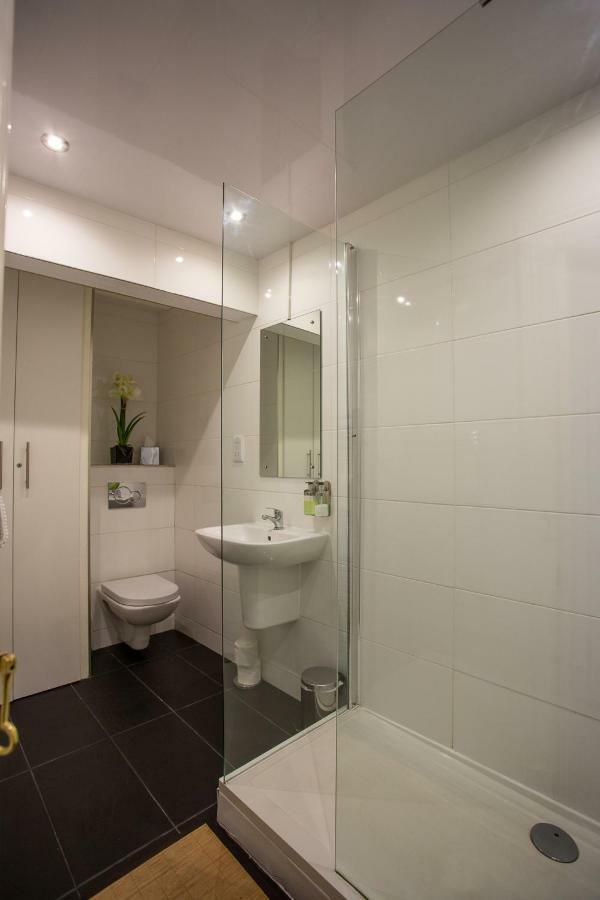 צ'סטר Most Central Luxury Apartment - Sleeps 4 & Free Parking! מראה חיצוני תמונה